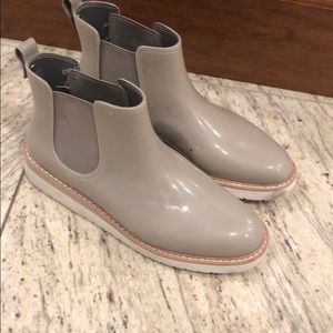 SAm Edelman rain booties grey size 10